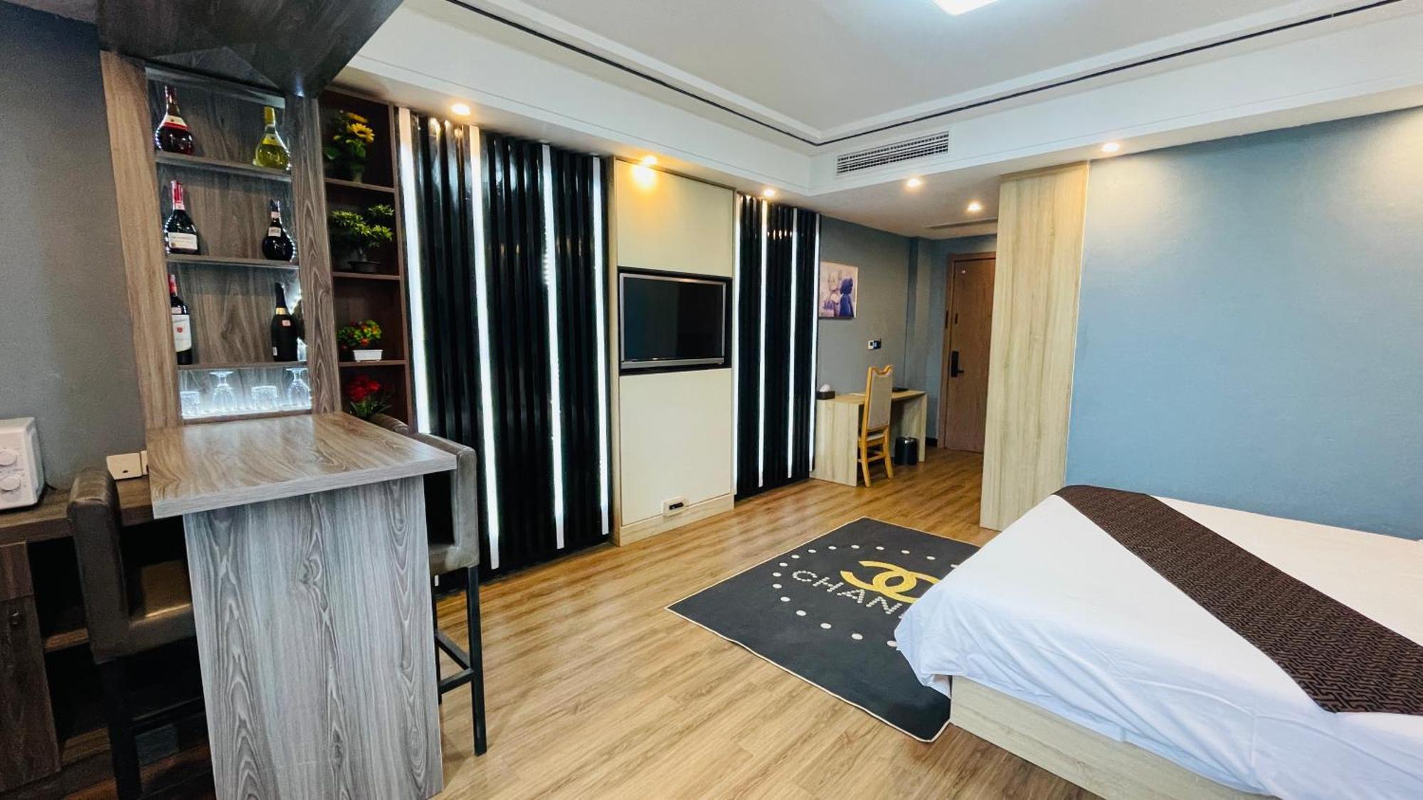 G.C Royal Hotel 阿克拉 外观 照片